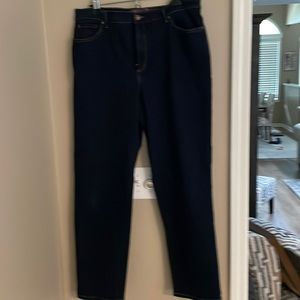 Size 16 Gloria Vanderbilt Stretch Straight Leg Jeans.  Dark wash.